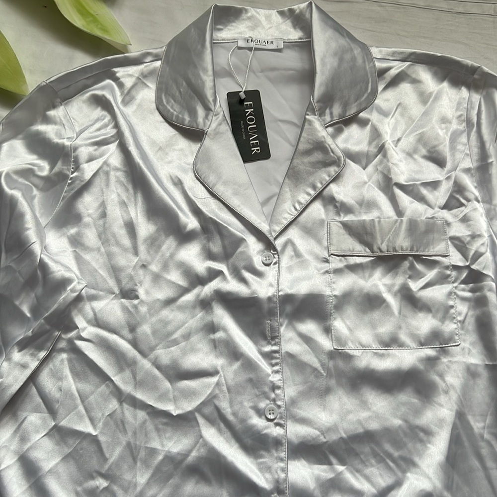 NWT Ekouaer Feather Trim Silk Satin Pajama Long Sleeve Button Down Shirt - Picture 5 of 10